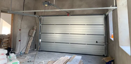 porte sectionnelle / rideau électrique / porte automatique 