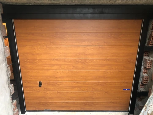 porte sectionnelle / rideau électrique / porte automatique 