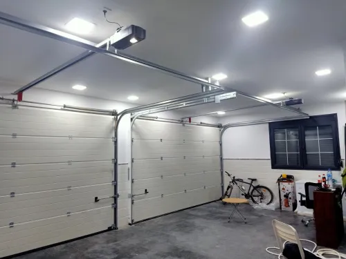porte sectionnelle / rideau électrique / porte automatique 