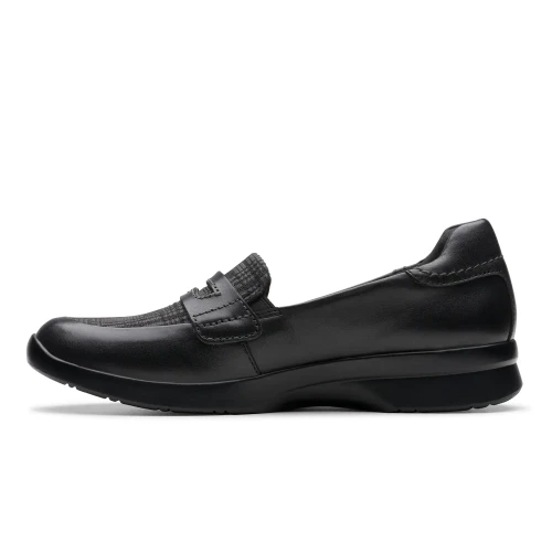 Clarks - Ellowyn Penny Black Leather