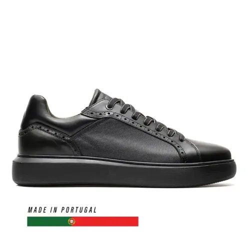 Ambitious - Eclipse Black