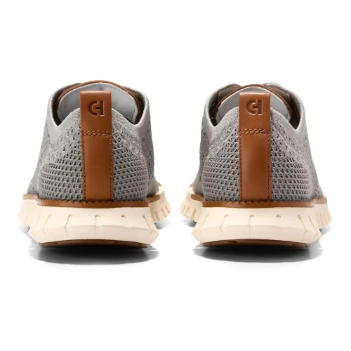 Cole Haan - Zerogrand Remastered Stitchlite Wingtip Ch Sea Stone   Pecan   Ivory
