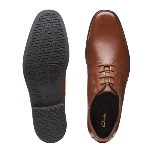 Clarks - Howard Walk Dark Tan Lea