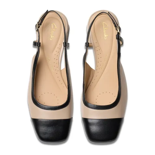 Clarks - Nyta45 Sling Sand Combi Lea