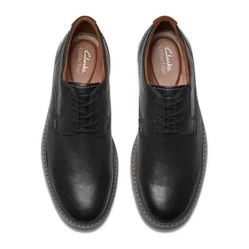Clarks - Radcliff Low Black Leather