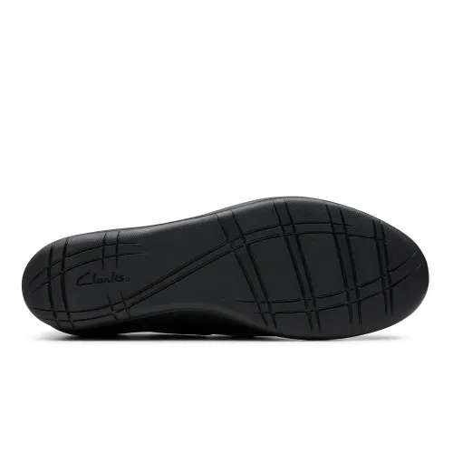 Clarks - Suttyn Walk Navy Leather