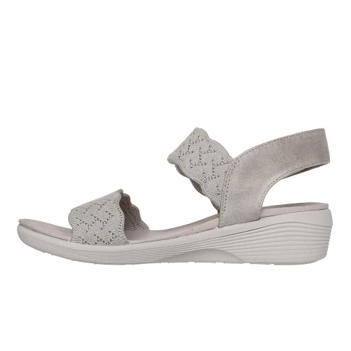 Skechers - Arya – On The Rise