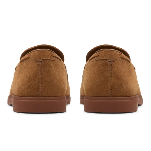 Clarks - Torford Tassel Cola Suede