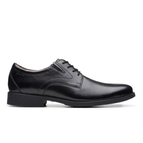 Clarks - Whiddon Plain Black Leather