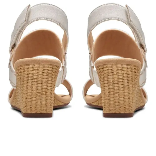 Clarks - Kyarra Rose White Leather