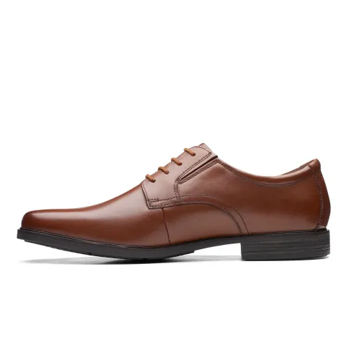 Clarks - Howard Walk Dark Tan Lea