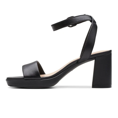 Clarks - Ambyrlyn Bay Black Leather