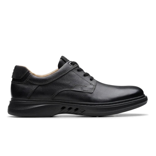 Clarks - Un Briley Pace Black Leather