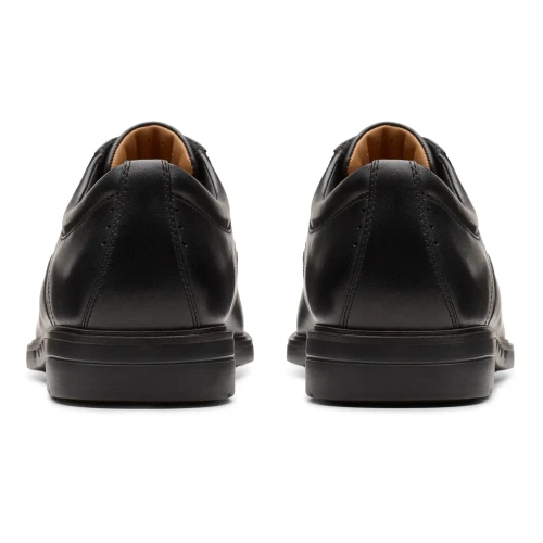 Clarks - Un Kendric Way Black Leather