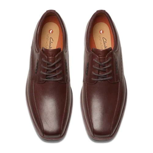 Clarks - Un Kendric Way Mahogany Leather