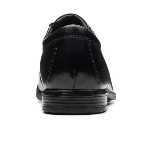 Clarks - Howard Cap Black Leather