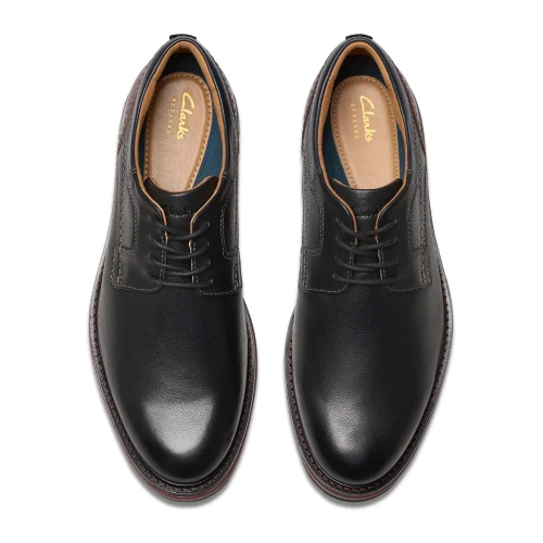 Clarks - Monahan Plain Black Leather