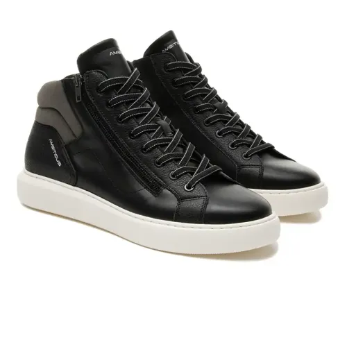 Ambitious - Eclipse Black