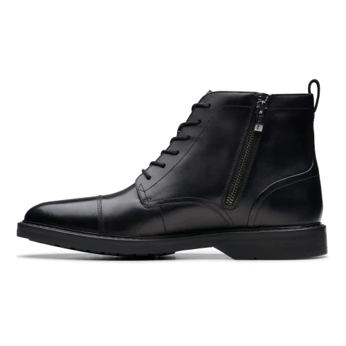 Clarks - Aldwin Cap Black Leather