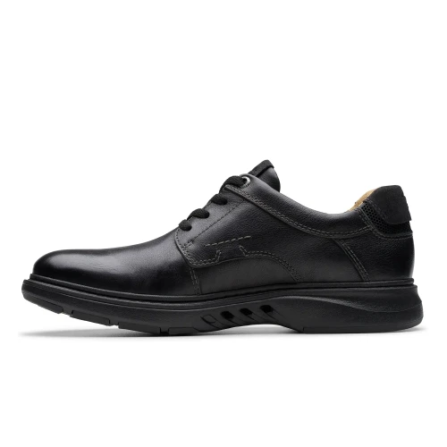Clarks - Un Briley Pace Black Leather
