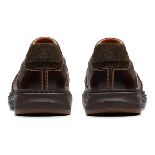 Clarks - Un Briley Step Mahogany Leather