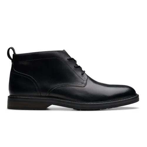 Clarks - Aldwin Chukka Black Leather