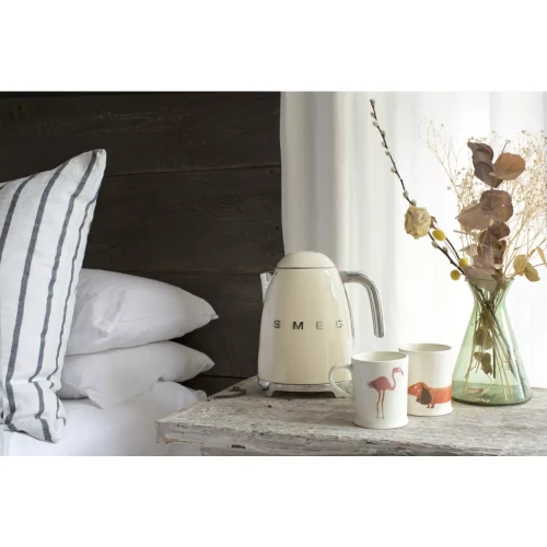 BOUILLOIRE SMEG 2400W BEIGE KLF03CREU
