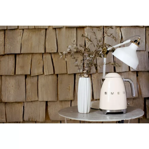 BOUILLOIRE SMEG 2400W BEIGE KLF03CREU