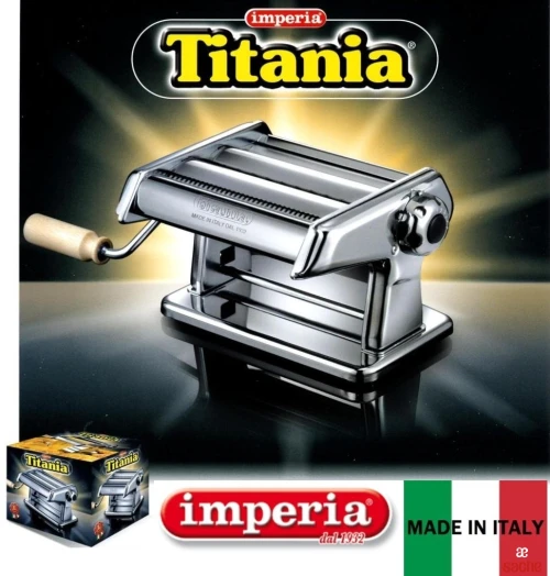 MACHINE A PATE TITANIA D27RU9L0