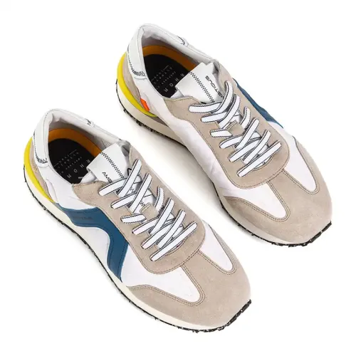 Ambitious - Rhome Retro Runner