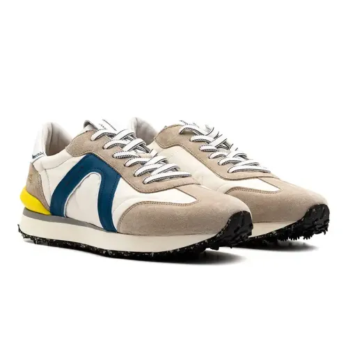 Ambitious - Rhome Retro Runner