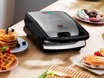 GAUFRIER TEFAL 700W INOX SW853D12