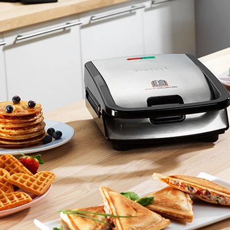 GAUFRIER TEFAL 700W INOX SW853D12
