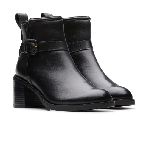 Clarks - Chamberly Trim Black Leather