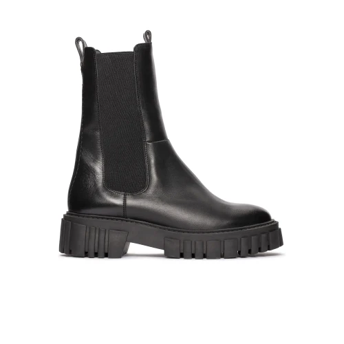 Clarks - Page Top Black Leather