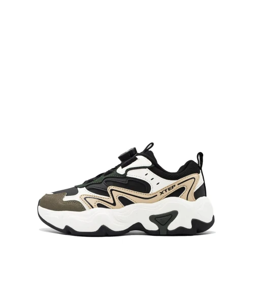 Xtep - Outdoor Shoes