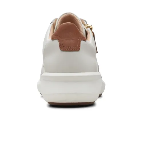 Clarks - Un Rio Zip White Leather