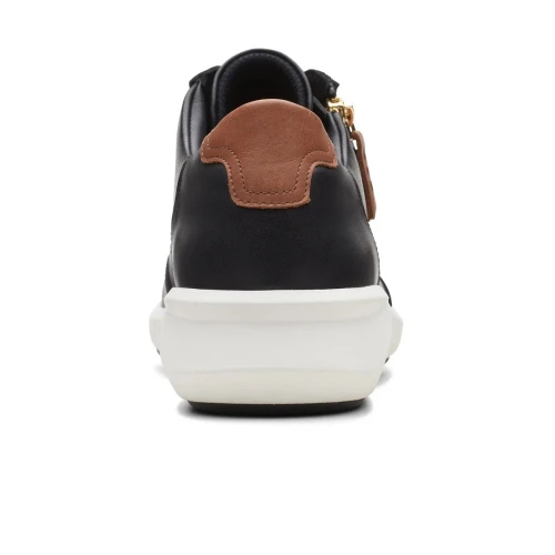 Clarks - Un Rio Zip Black Leather