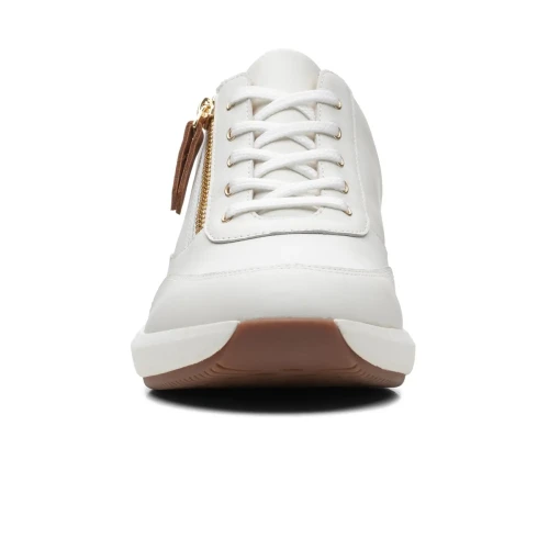 Clarks - Un Rio Zip White Leather