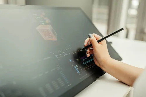 Tablette Graphique Wacom Cintiq 24 Touch DTH246K0B, Écran tactile multipoint avec stylet et support réglable