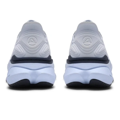 Clarks - Clarks Pace. Light Blue