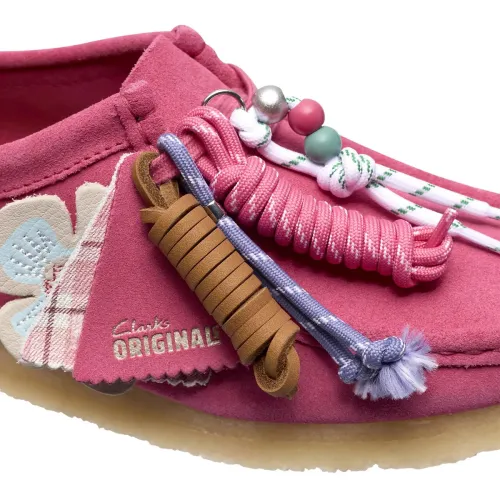 Clarks - Wallabee. Pink Interest