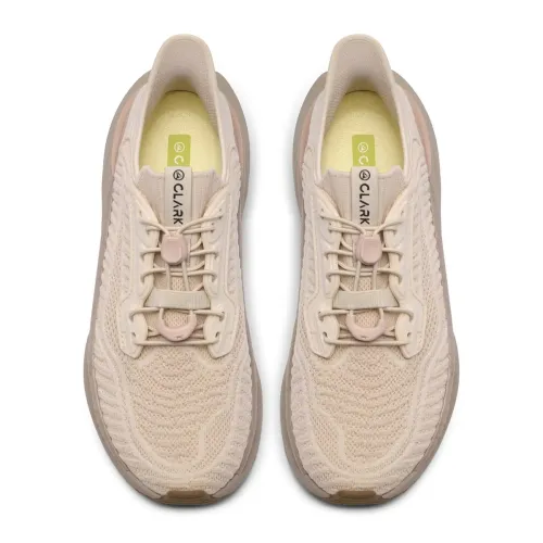 Clarks - Pace Rise. Light Sand
