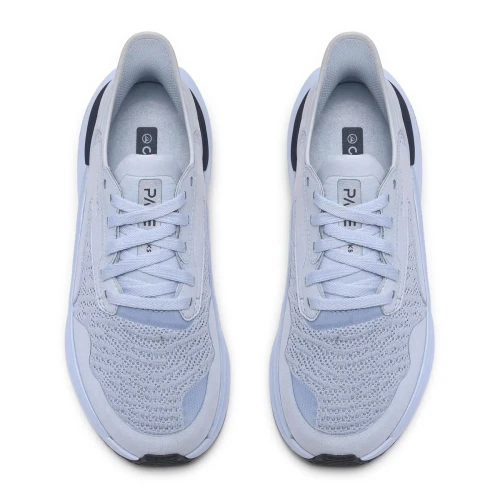Clarks - Clarks Pace. Light Blue