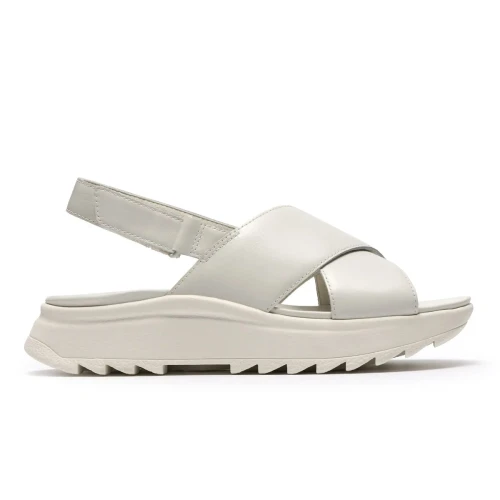 Clarks - DashLite Wish White Leather