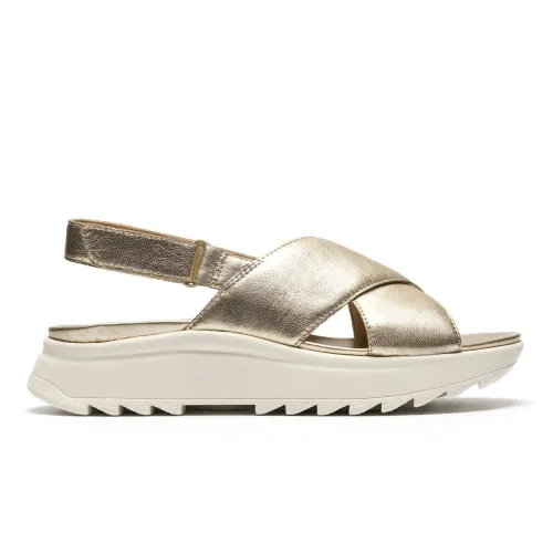 Clarks - DashLite Wish Gold Leather