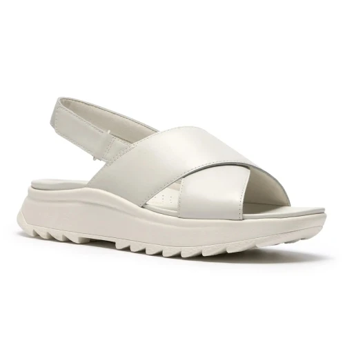 Clarks - DashLite Wish White Leather