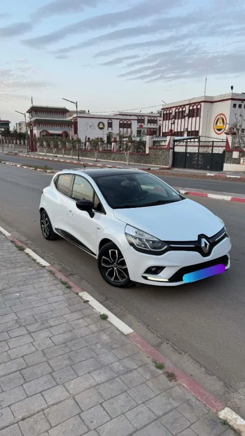 Renault Clio 4 2019 Limited 2