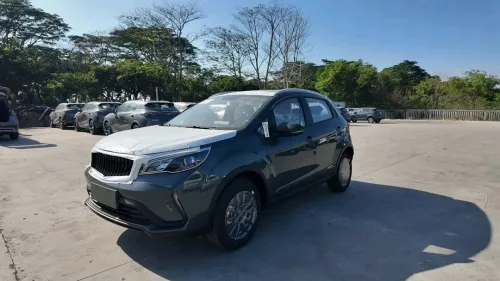 Livan X3 Pro  2026 manuelle + Toit 