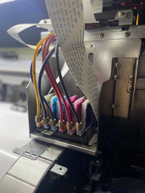 Imprimante Éco-Solvant Locor LEIZE 1m80 tête XP600 neuf sous emballage.